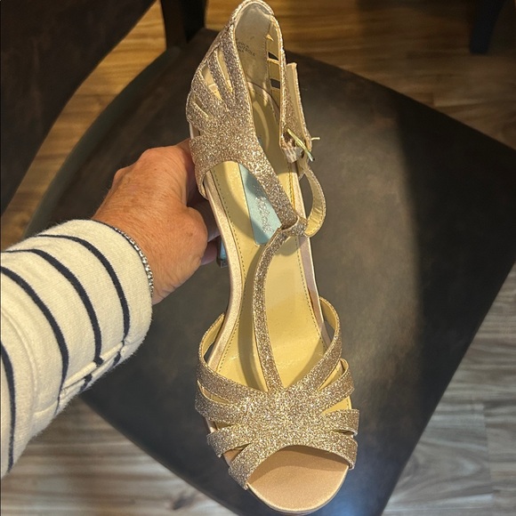 Betsy Johnson Elegant Glitter Strappy Heels - Picture 3 of 6